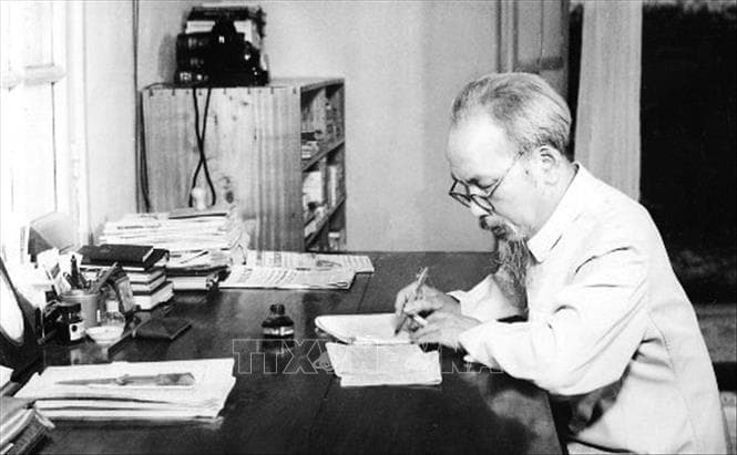 Cội nguồn báo chí cách mạng Việt Nam