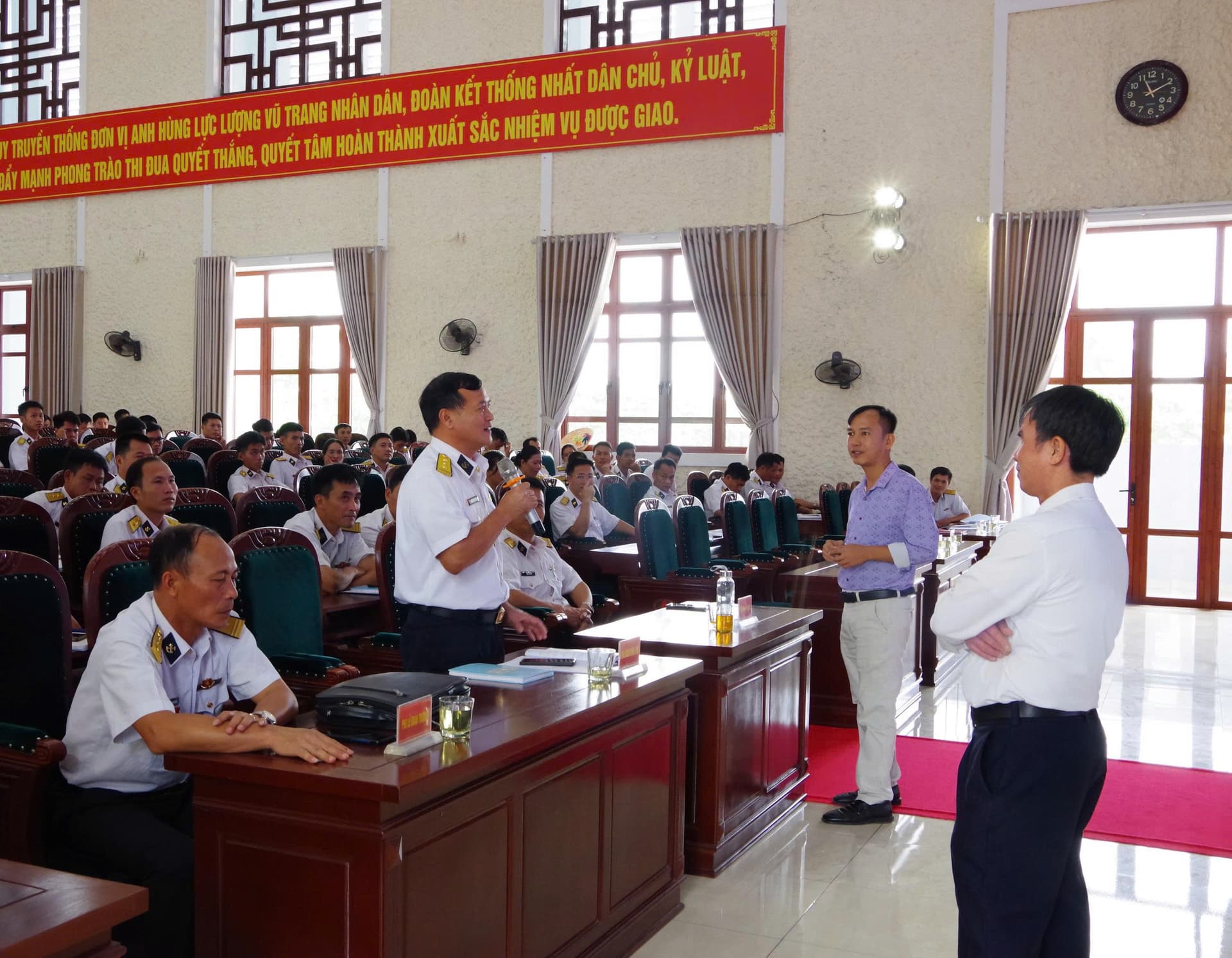 Lữ đoàn 131: Tập huấn “Bình dân học vụ số” năm 2025