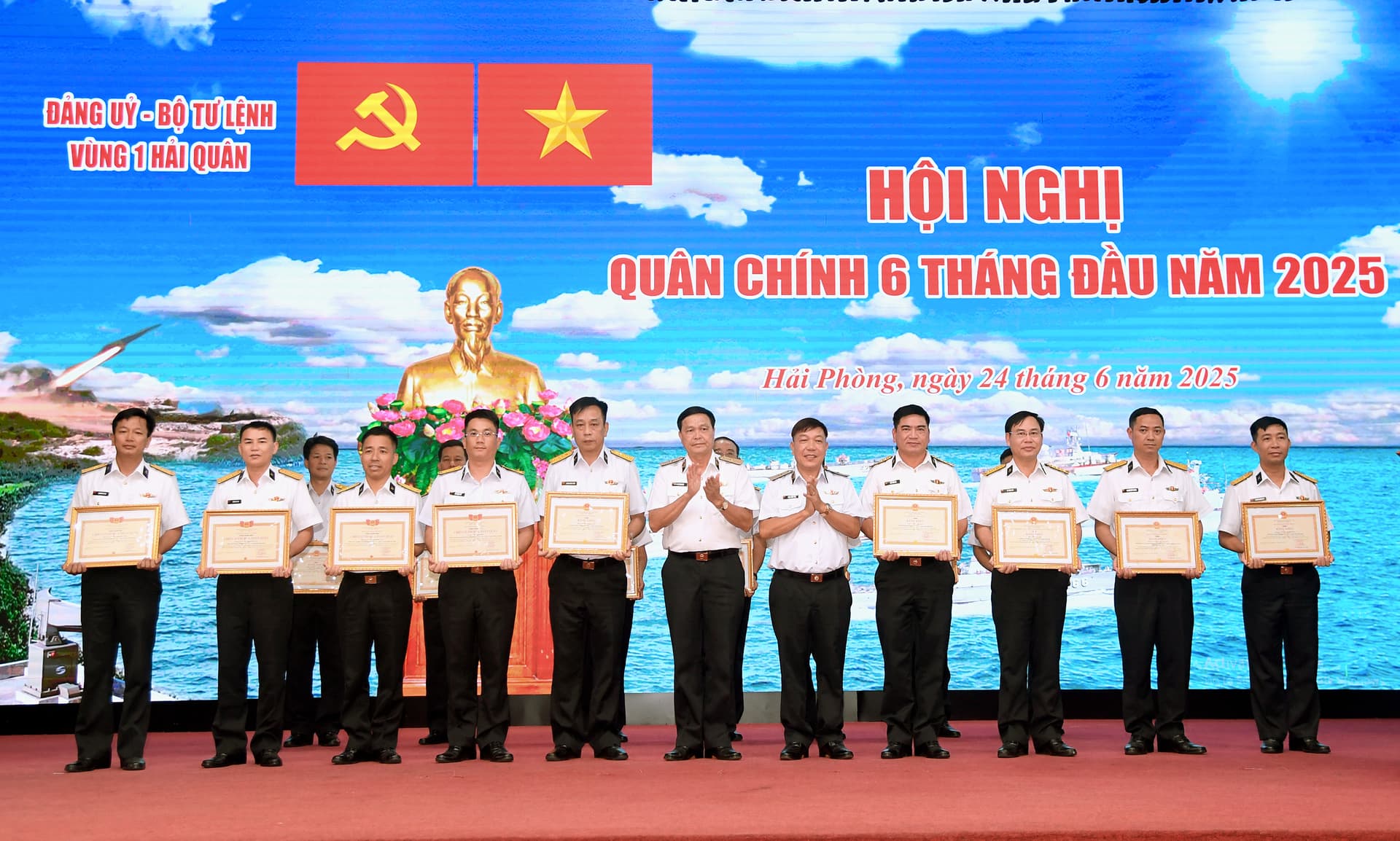 Vùng 1 Hải quân: Quản lý, bảo vệ vững chắc chủ quyền vùng biển được phân công