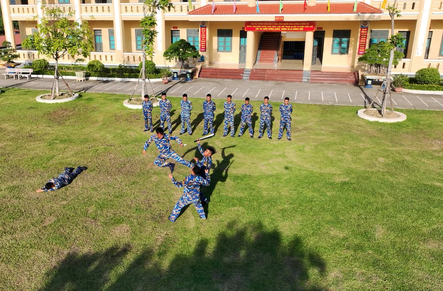 Đẩy mạnh thi đua chào mừng Đại hội Đảng bộ Quân chủng Hải quân