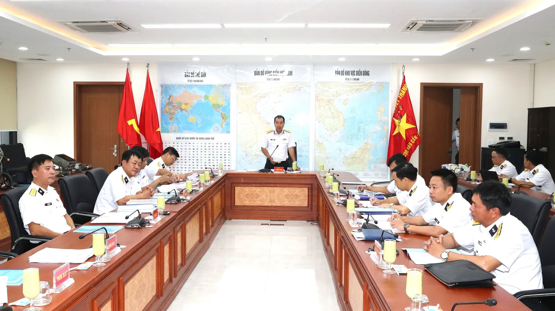 Quân chủng Hải quân chấm thi chung khảo sáng kiến cải tiến Ngành hậu cần - kỹ thuật