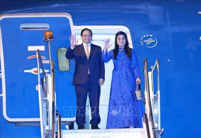 Thủ tướng Phạm Minh Chính tới Rio de Janeiro, bắt đầu dự Hội nghị BRICS mở rộng và làm việc tại Brazil