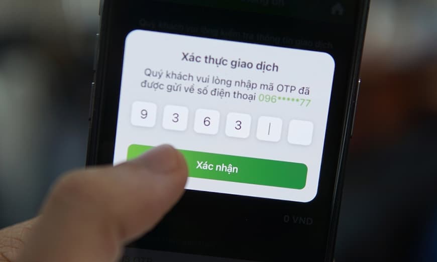 Xác thực bằng tin nhắn OTP khi giao dịch ngân hàng có an toàn không?