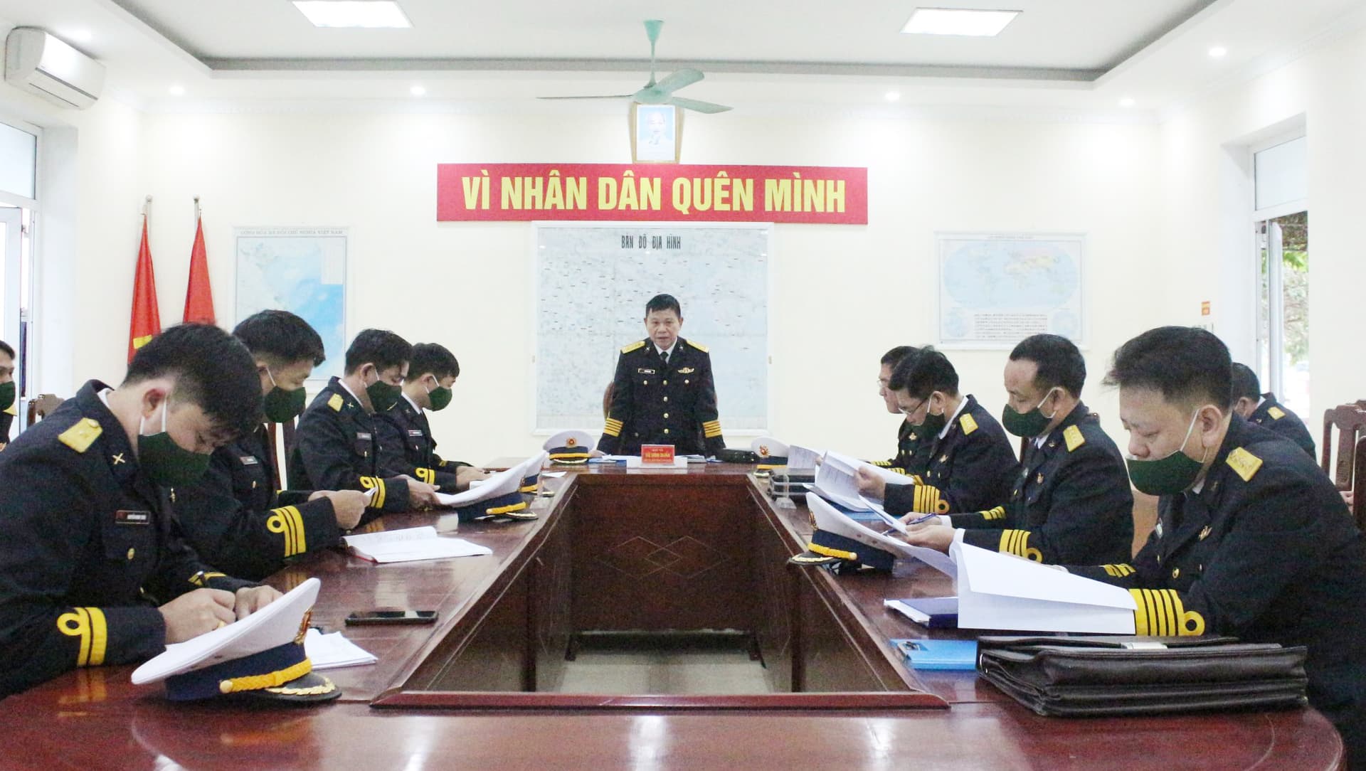 Thủ trưởng Bộ Tư lệnh Vùng 1 kiểm tra và chúc tết Tiểu đoàn 158