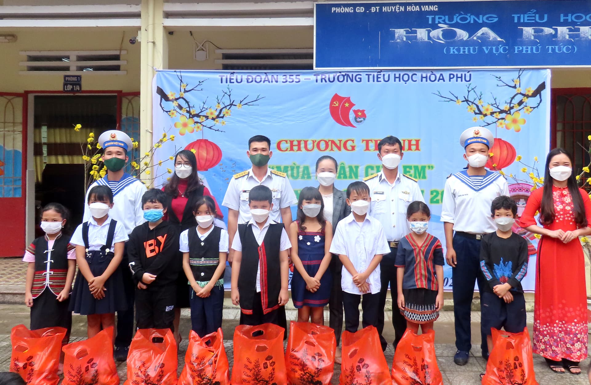 Chương trình “Mùa xuân cho em” chào Xuân Nhâm Dần 2022