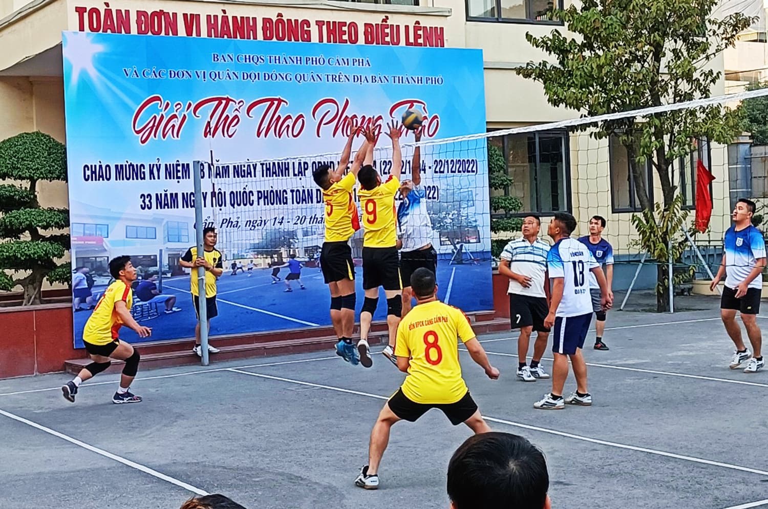 Thi đấu thể thao chào mừng kỷ niệm 78 năm Ngày thành lập QĐND Việt Nam