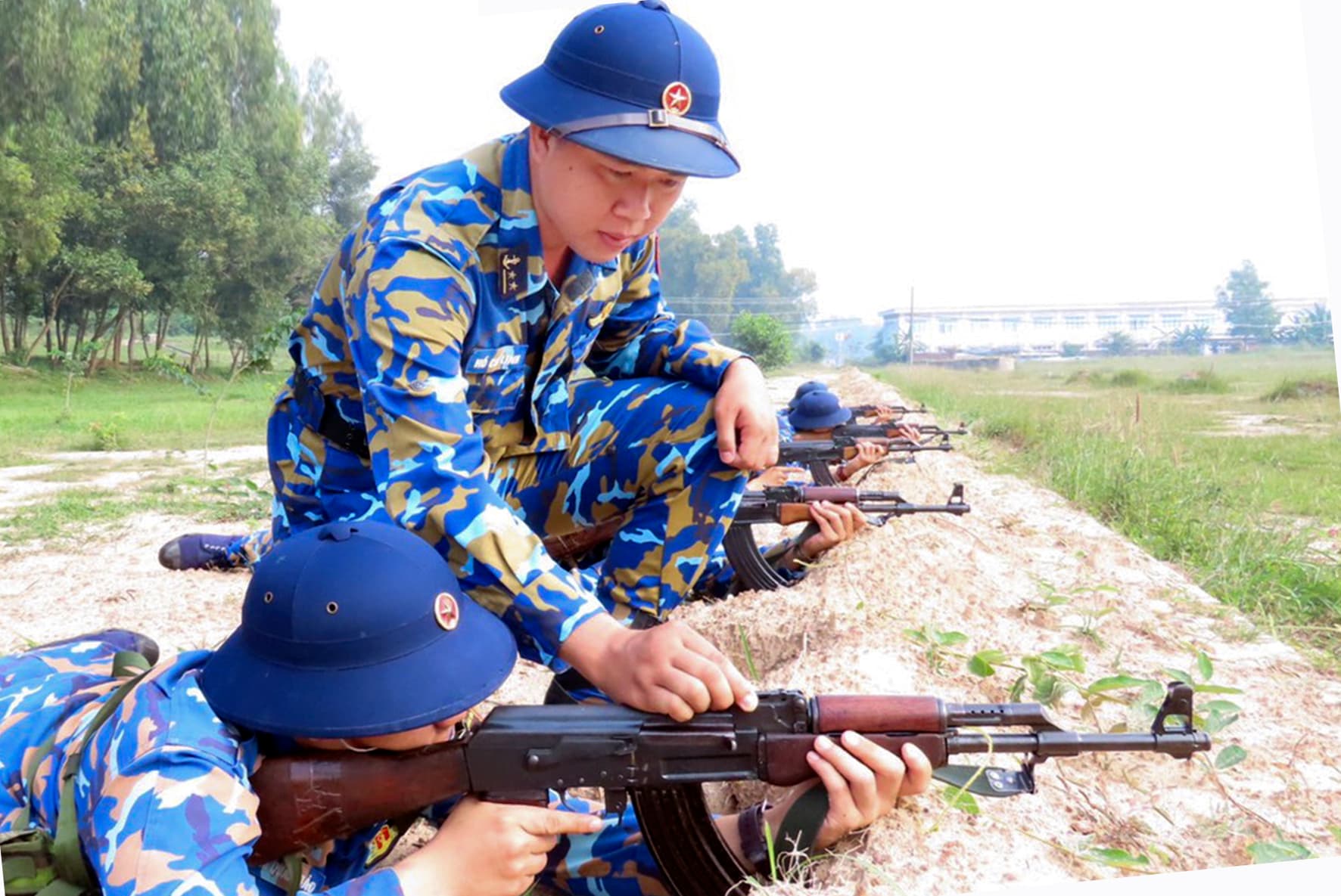 Cán bộ đại đội tâm huyết, trách nhiệm