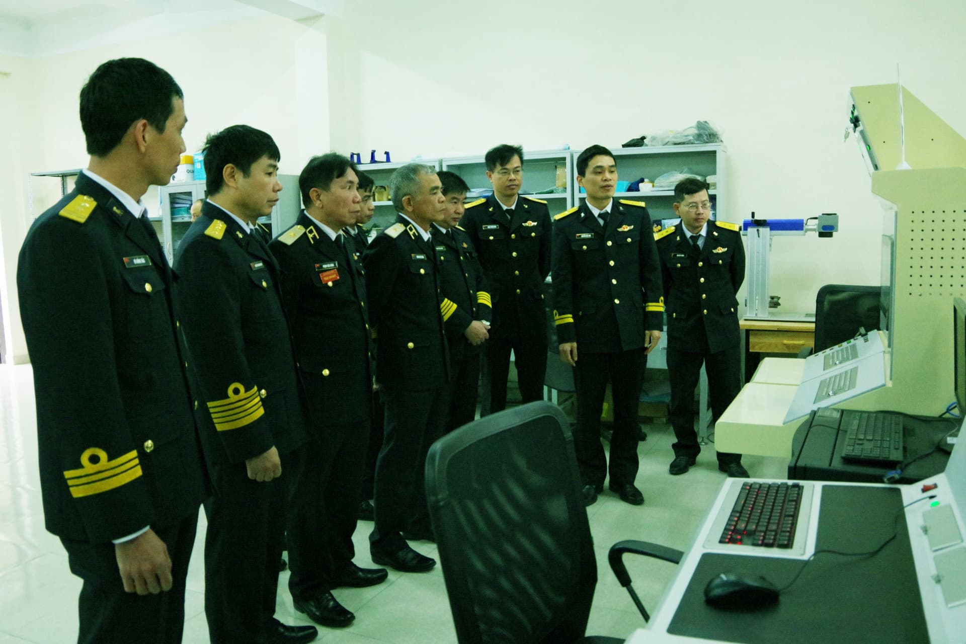 Nghiệm thu cấp cơ sở Dự án “Phòng thí nghiệm vũ khí đặc chủng Viện Kỹ thuật Hải quân”