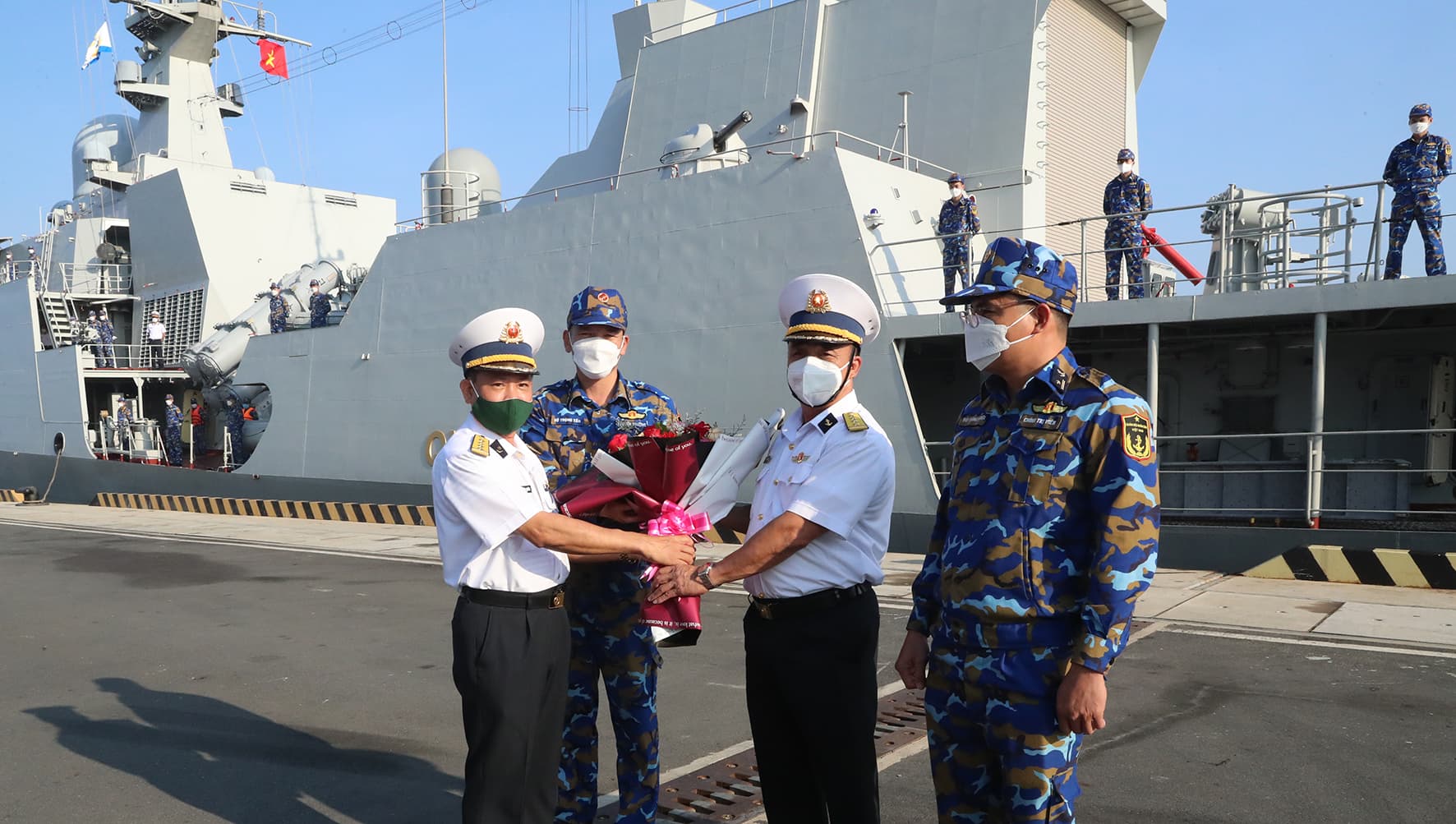 Tàu 016-Quang Trung cập cảng Cam Ranh, kết thúc tốt đẹp Diễn tập MILAN 2022