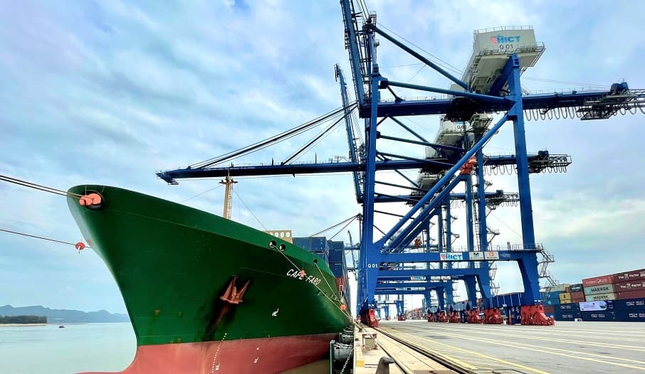 Cảng container quốc tế Tân cảng Hải Phòng đón tuyến dịch vụ mới