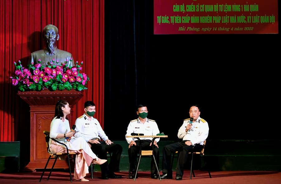 Vùng 1: Tọa đàm Ngày pháp luật tháng 4