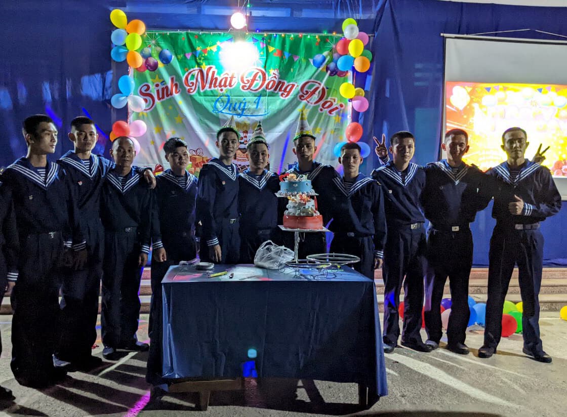 Chăm lo chu đáo đời sống vật chất, tinh thần cho chiến sĩ mới