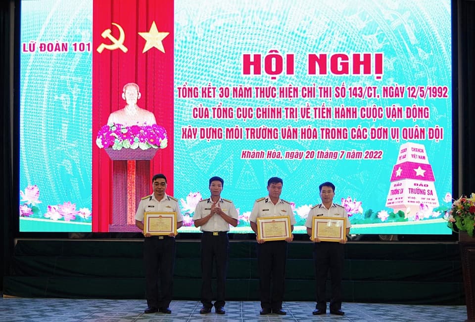 Lữ đoàn 101: Tổng kết 30 năm thực hiện cuộc vận động xây dựng môi trường văn hoá