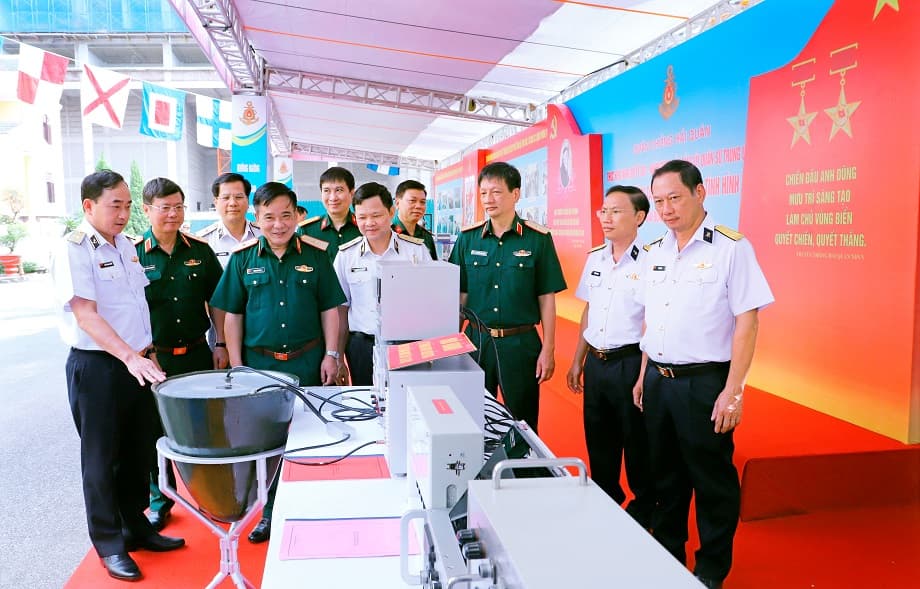 Tổng kết 15 năm thực hiện nghị quyết về lãnh đạo công tác kỹ thuật trong tình hình mới