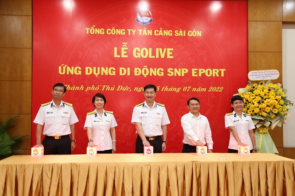Tân cảng Sài Gòn chính thức ra mắt ứng dụng di động SNP ePort