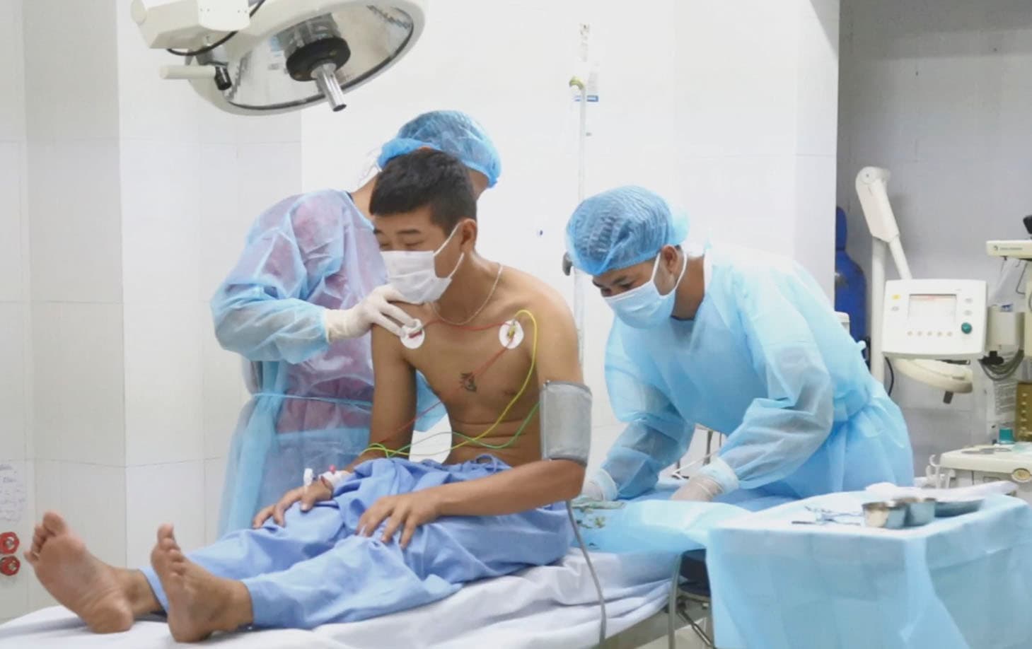 Địa chỉ tin cậy chăm sóc sức khỏe, cấp cứu, điều trị quân dân trên biển