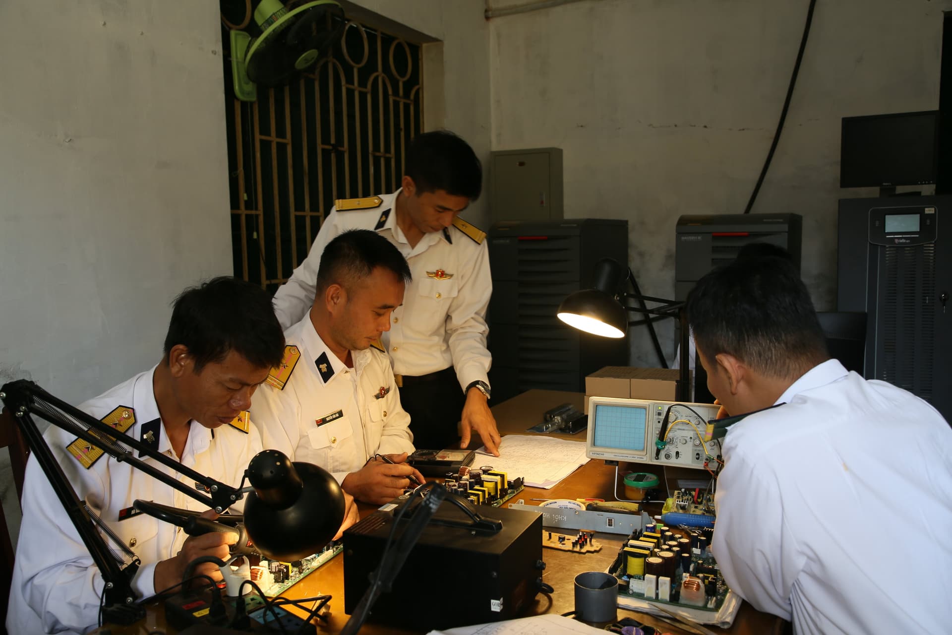 Trung tâm Xử lý tin ra đa, Bộ Tham mưu làm chủ trang bị kỹ thuật mới