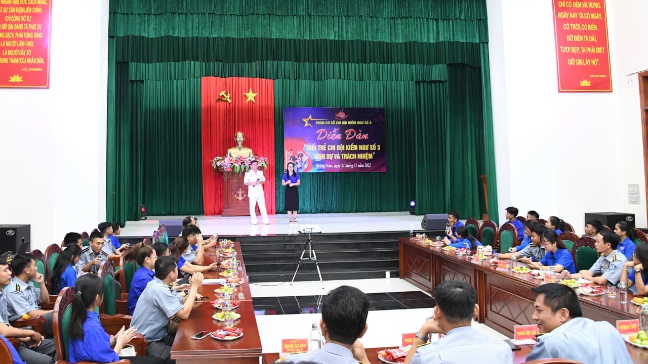Chi đội Kiểm ngư số 3 diễn đàn thanh niên