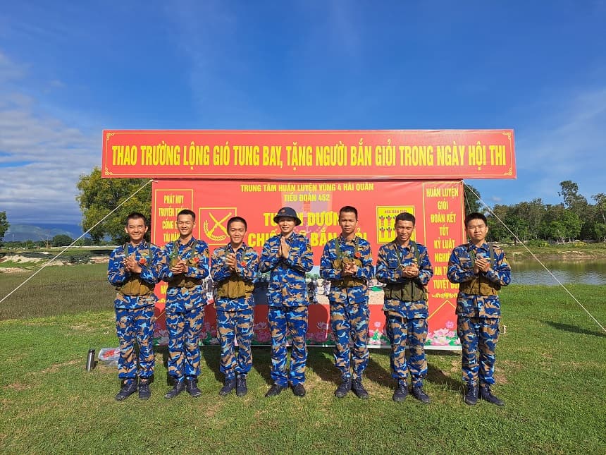 Tổ chức bắn tập đạn thật lần 3 cho học viên Khoá 67