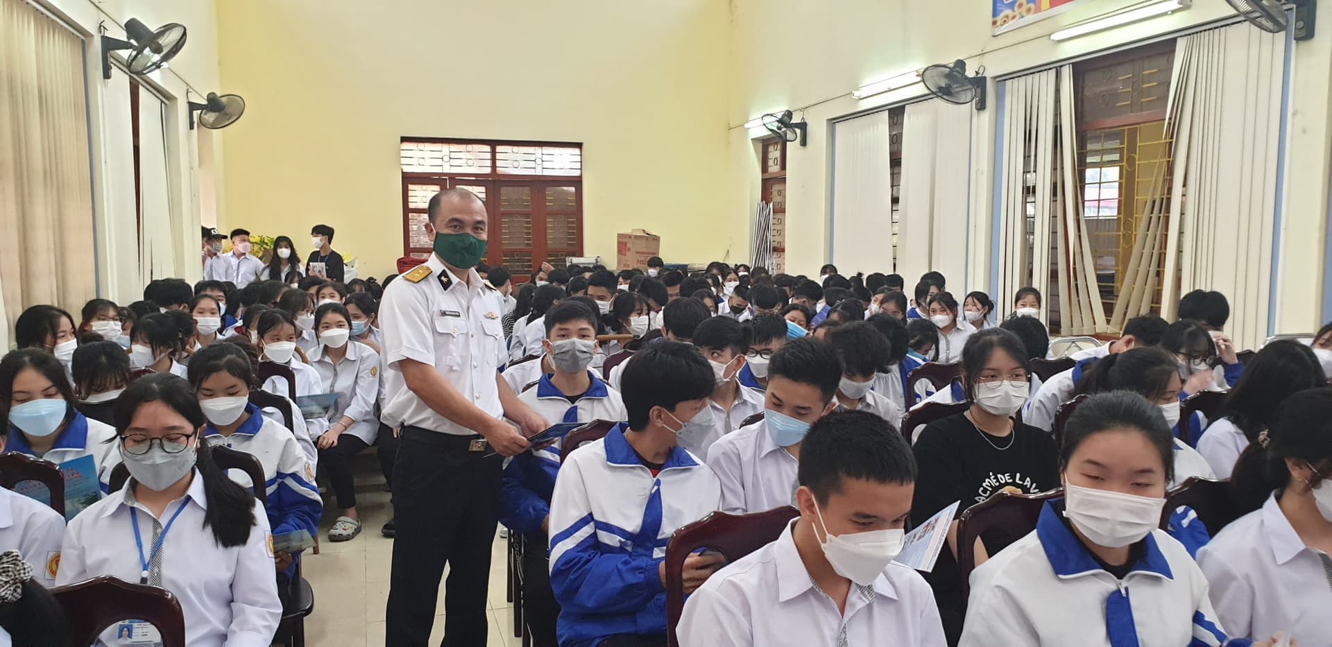 Cục Kỹ thuật Hải quân tuyên truyền biển đảo tại tỉnh Bắc Kạn