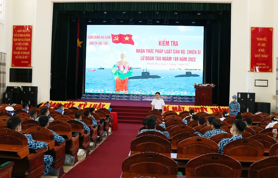 Ban chỉ đạo 1389 Quân chủng kiểm tra tại Lữ đoàn 189