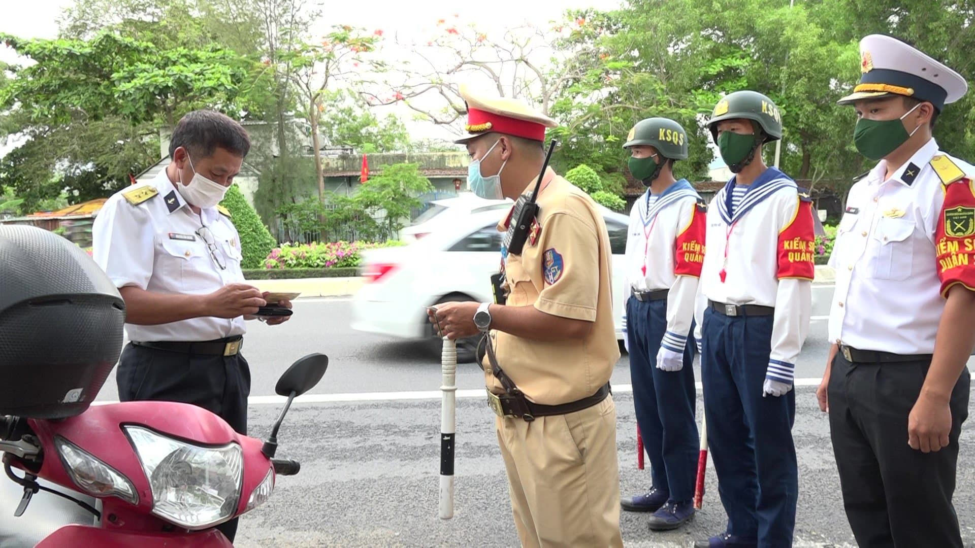 Vùng 2 duy trì kỷ luật, bảo đảm an toàn trong dịp nghỉ lễ