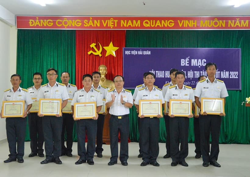Học viện Hải quân: Bế mạc Hội thao huấn luyện tàu, hội thi tàu, xe tốt năm 2022