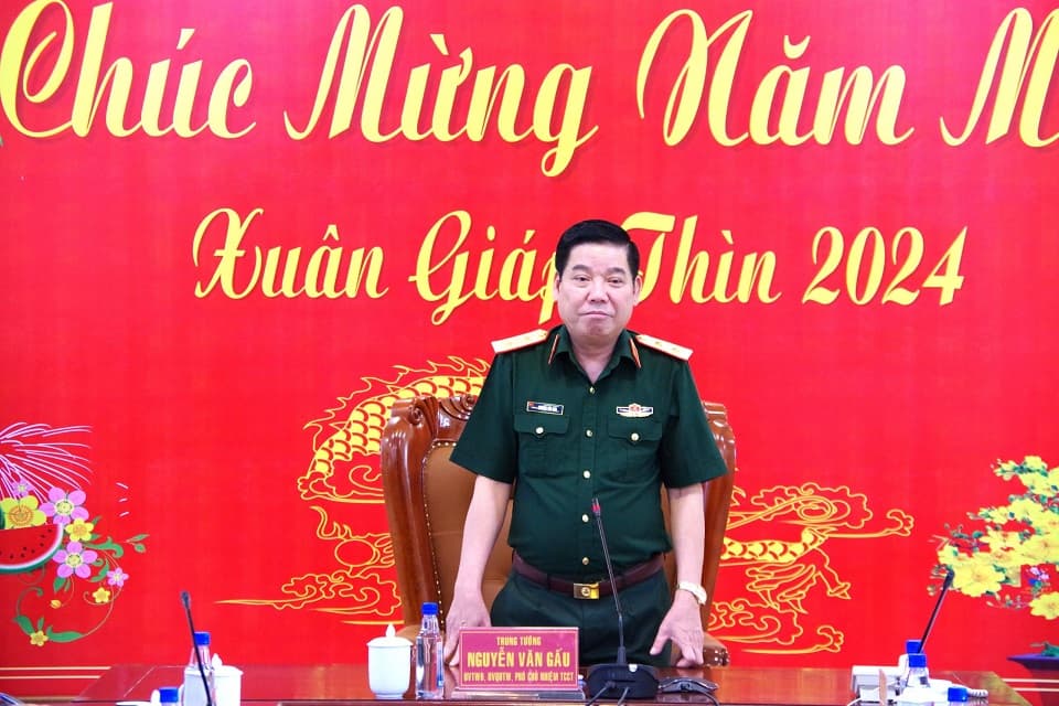 Đoàn công tác Quân ủy Trung ương, Bộ Quốc phòng thăm, kiểm tra tại Vùng 2