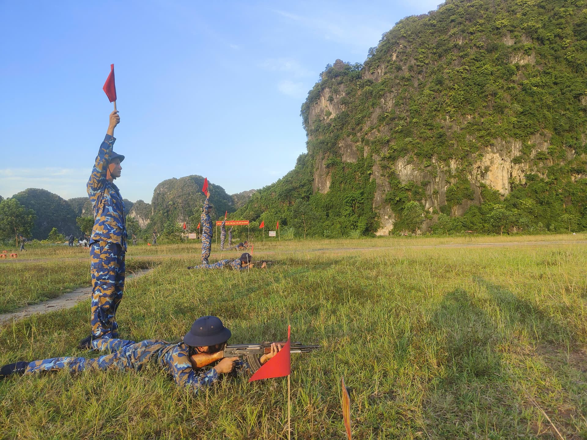 Nâng cao chất lượng huấn luyện tiểu đội trưởng ở Tiểu đoàn 158