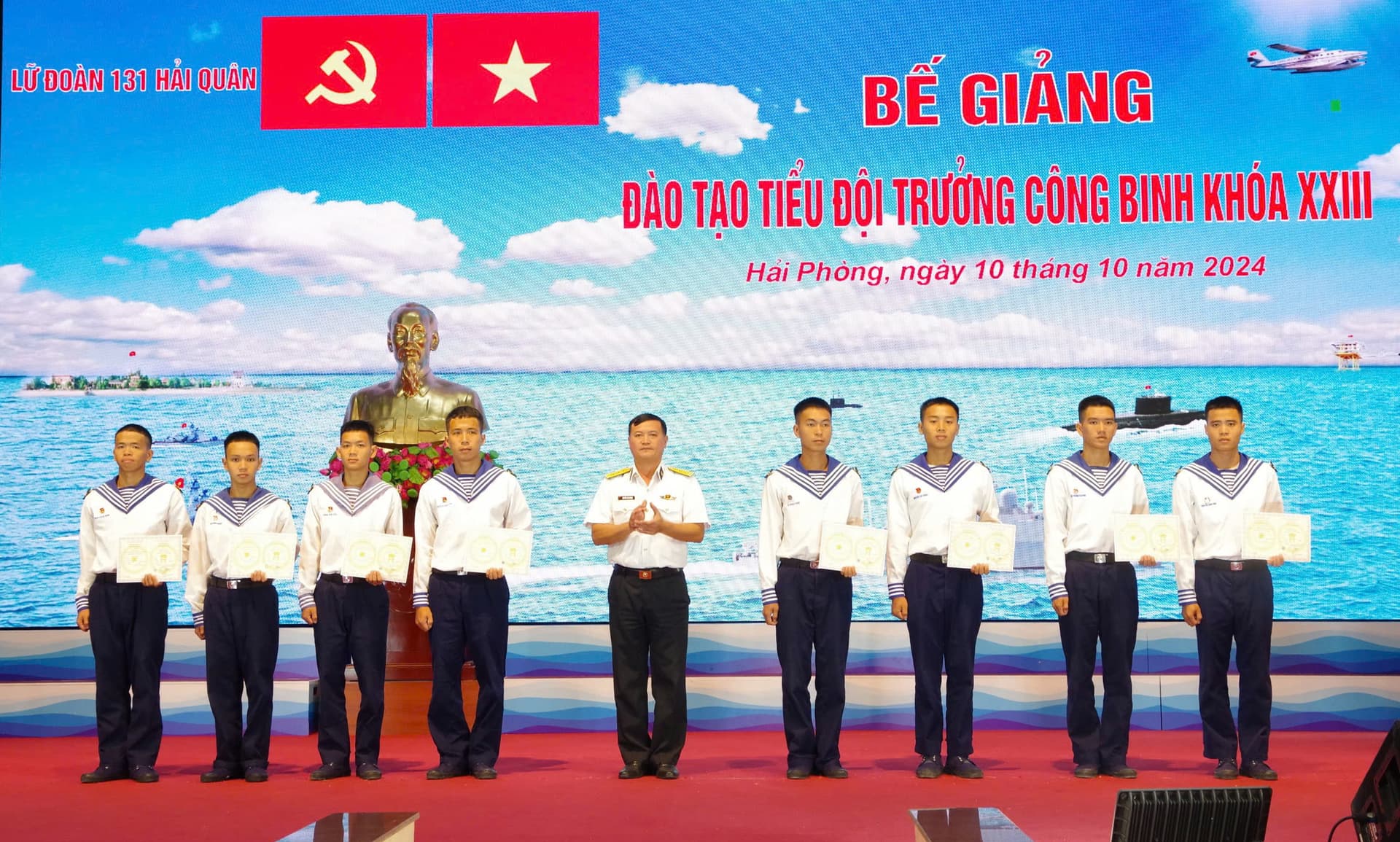 Lữ đoàn 131: Bế giảng đào tạo tiểu đội trưởng công binh Khóa 23