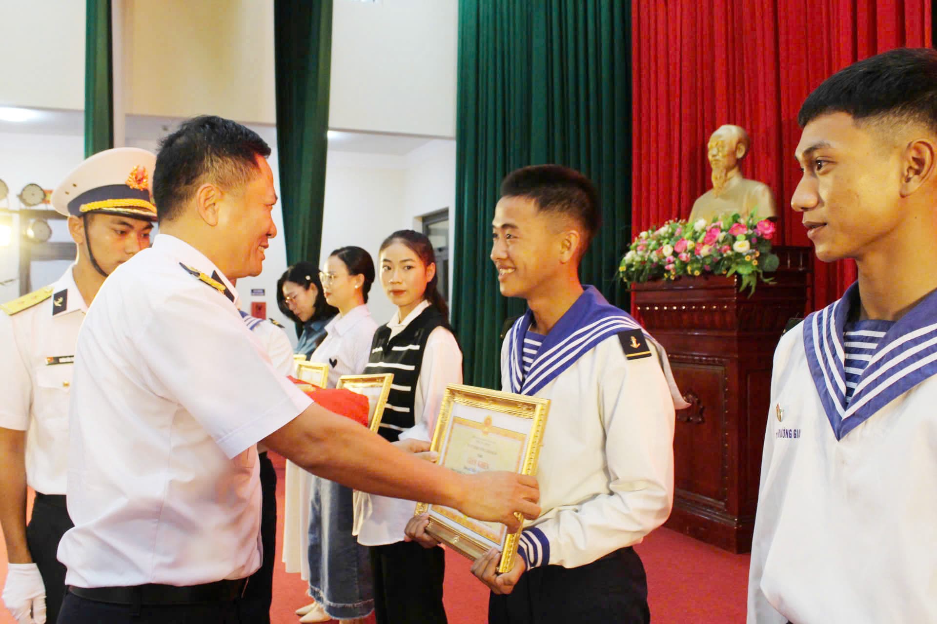 Bộ Tư lệnh Vùng 2 tổng kết tham gia hội thi các cấp