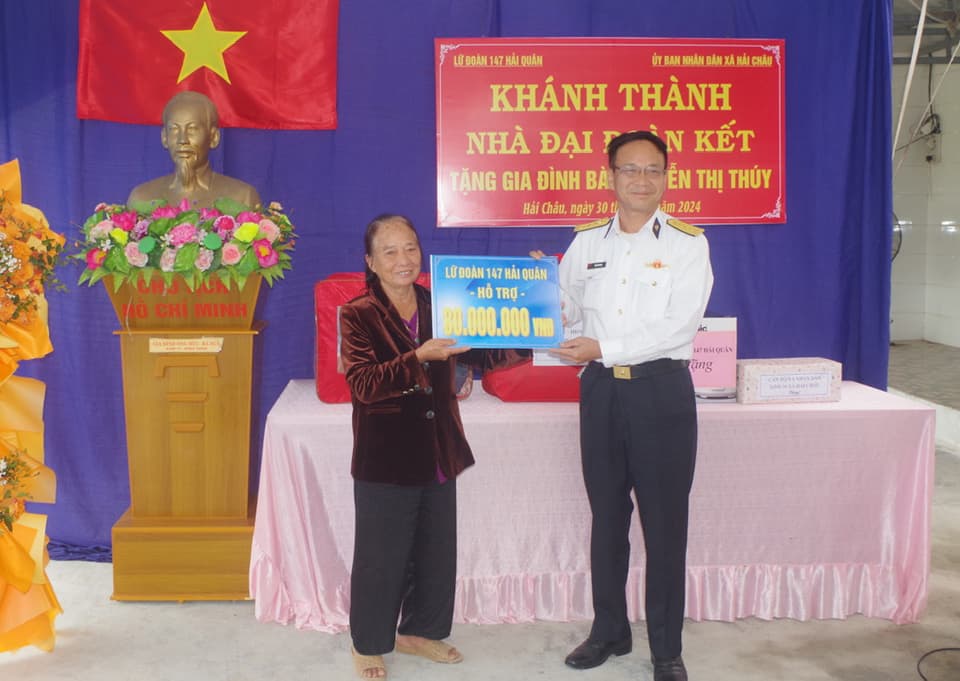 Lữ đoàn 147 khánh thành nhà đại đoàn kết tại Nam Định