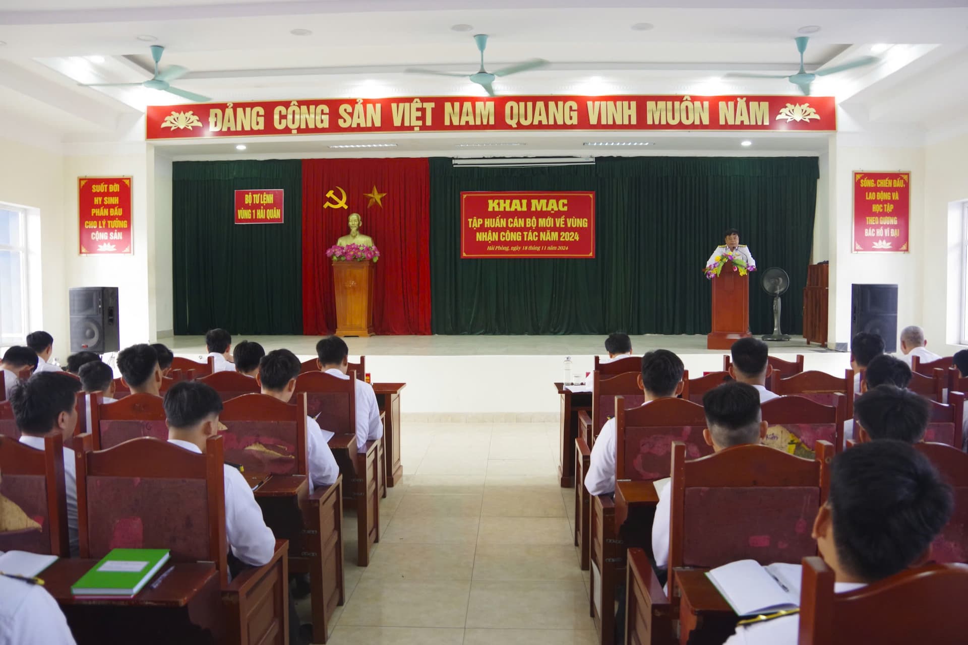 Vùng 1 tập huấn cán bộ mới về nhận công tác