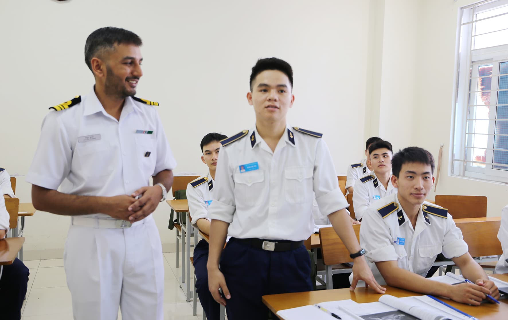 Đột phá dạy học ngoại ngữ tại Học viện Hải quân