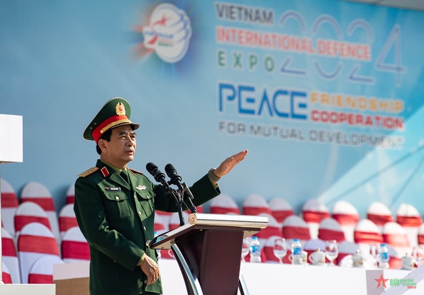 Đại tướng Phan Văn Giang kiểm tra công tác chuẩn bị Triển lãm Quốc phòng quốc tế Việt Nam 2024
