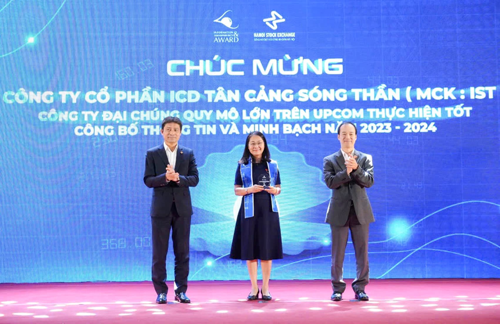 Công ty CP ICD Tân cảng Sóng Thần được vinh danh Top 10 công ty đại chúng