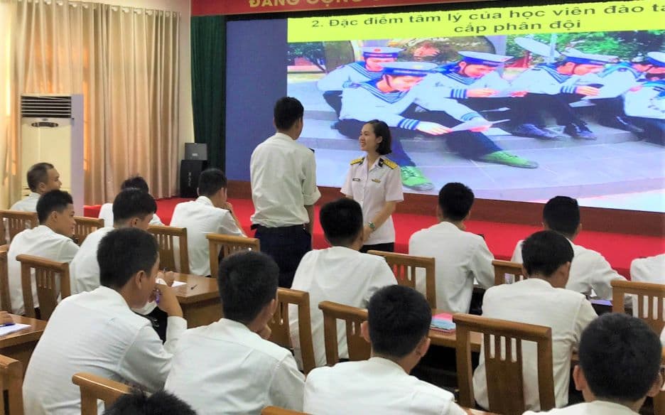 Học viện Hải quân bồi dưỡng phương pháp học tập đại học cho học viên Khóa 68