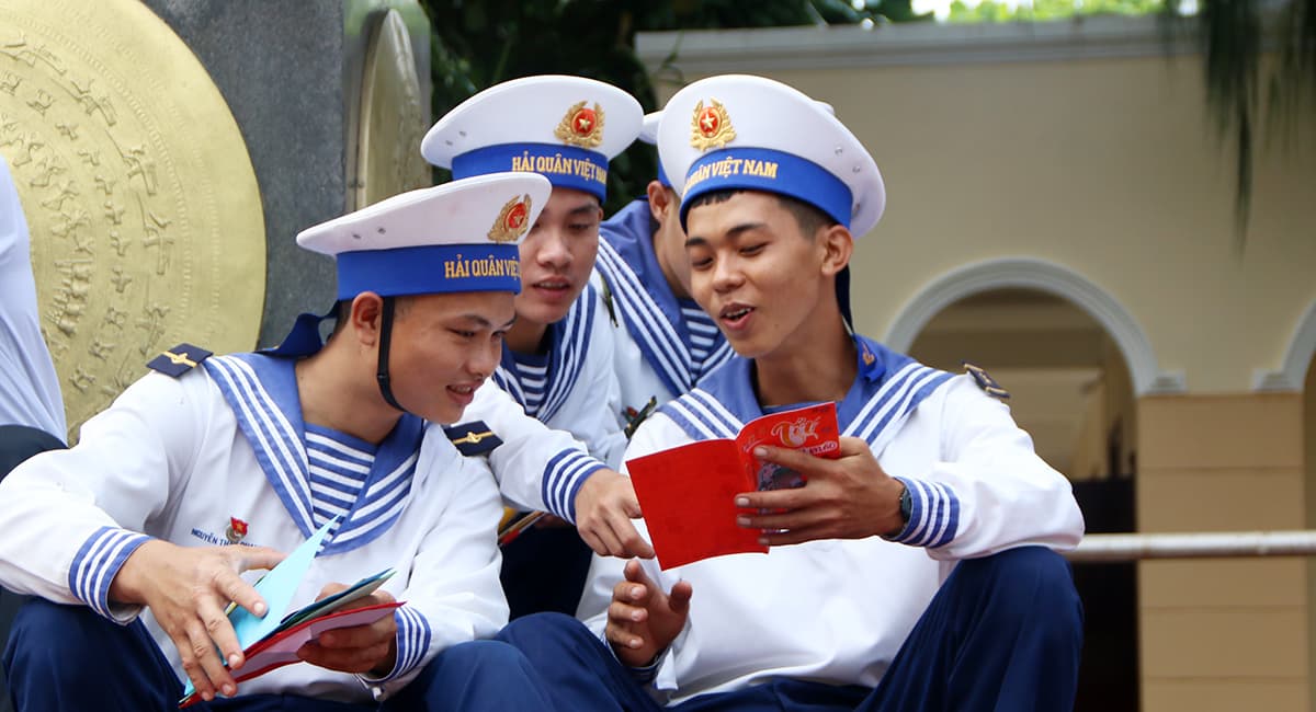 Cuộc thi video clip toàn quốc “Người lính tôi yêu” và thi viết “Chuyện kể ở đại đội”