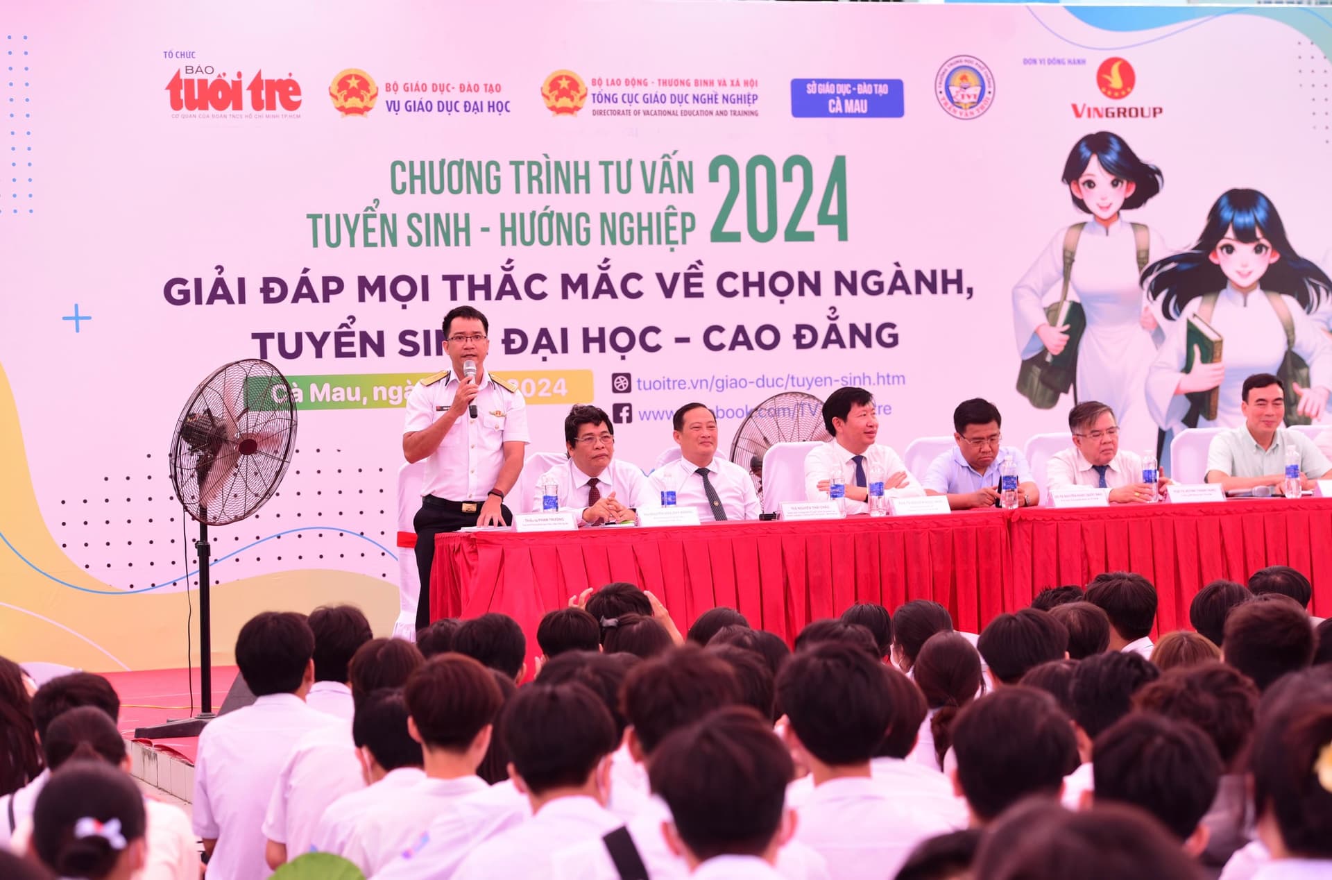 Học viện Hải quân tham gia tư vấn tuyển sinh năm 2024