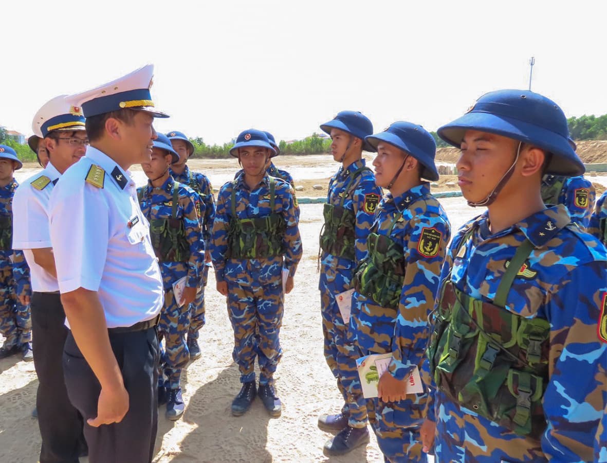 Bộ Tư lệnh Vùng 2 kiểm tra huấn luyện chiến sĩ mới