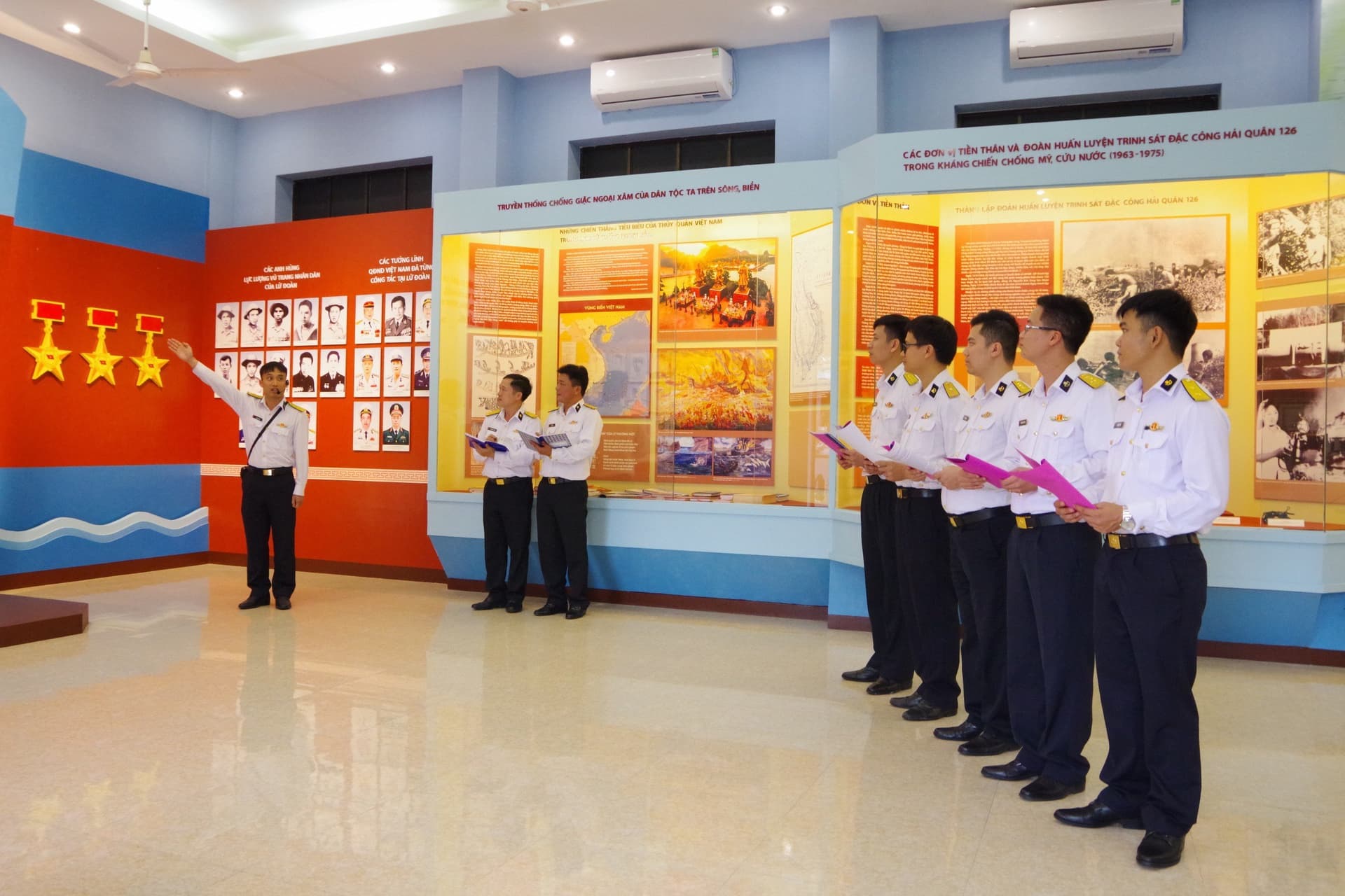 Sôi nổi hoạt động chào mừng kỷ niệm 58 năm ngày truyền thống Lữ đoàn 126