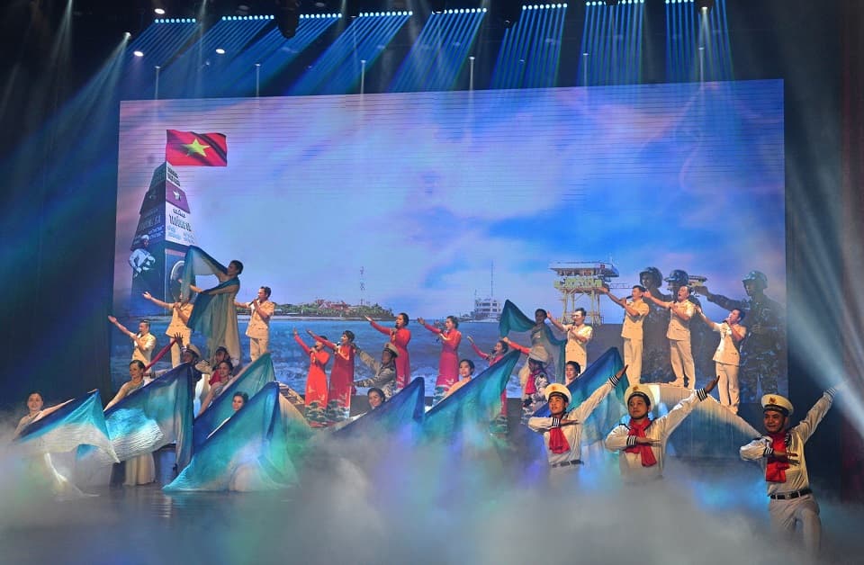 Đoàn nghệ thuật quần chúng Vùng 2 đạt thành tích xuất sắc trong Liên hoan nghệ thuật