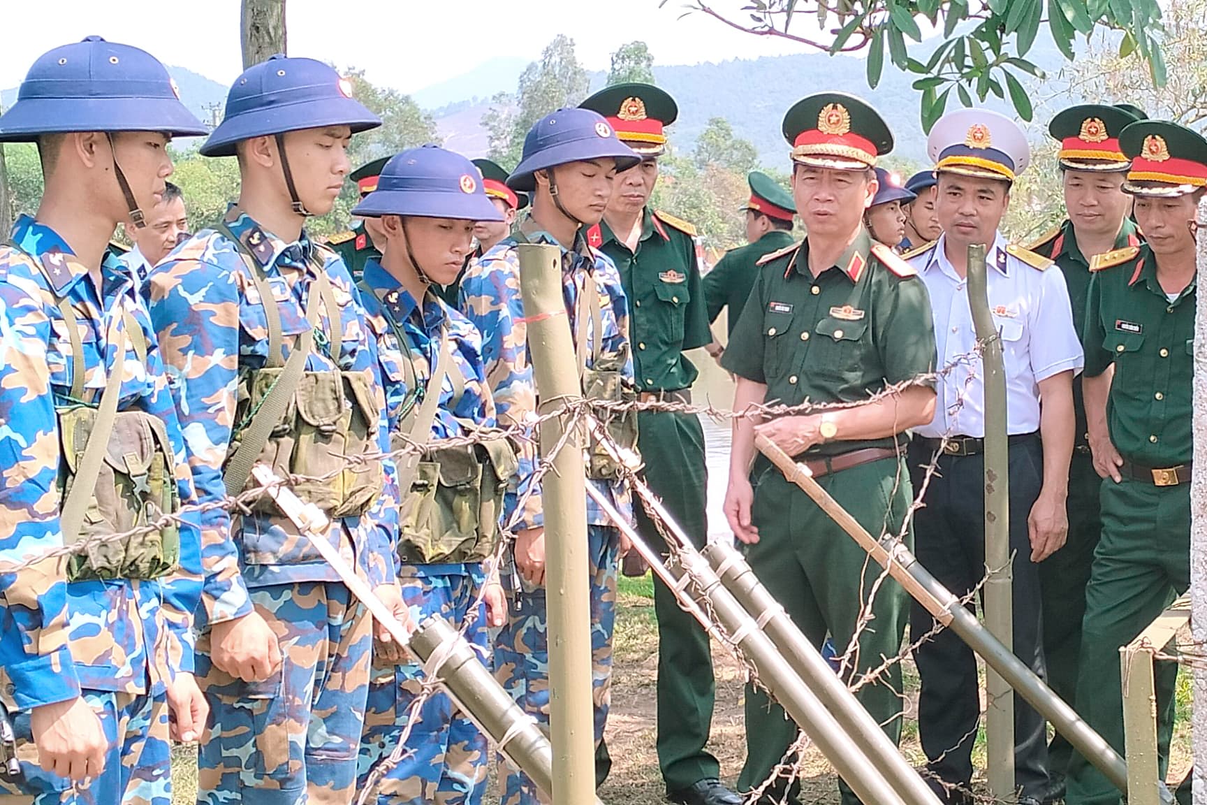 Trường sĩ quan Lục quân 1 tham quan, khảo sát tại Lữ đoàn 147