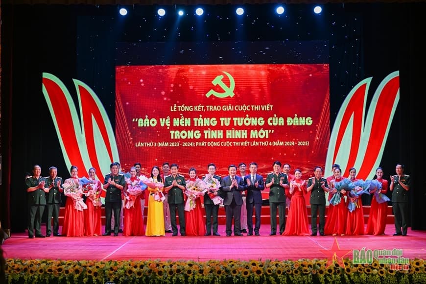 Chung một niềm tin bảo vệ Đảng