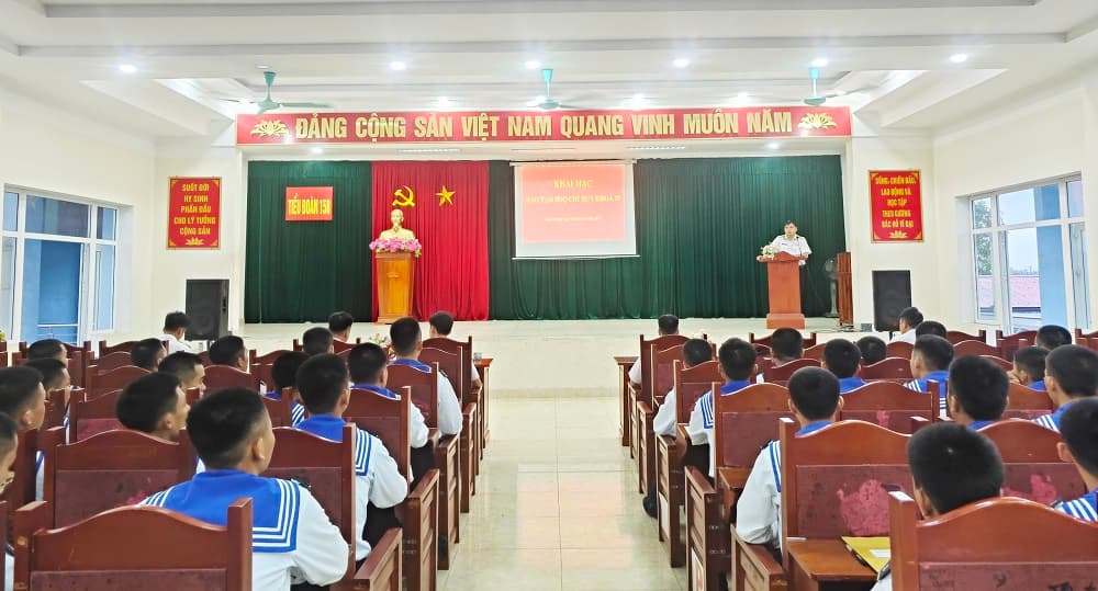 Tiểu đoàn 158: Khai mạc đào tạo hạ sĩ quan chỉ huy Khoá 29