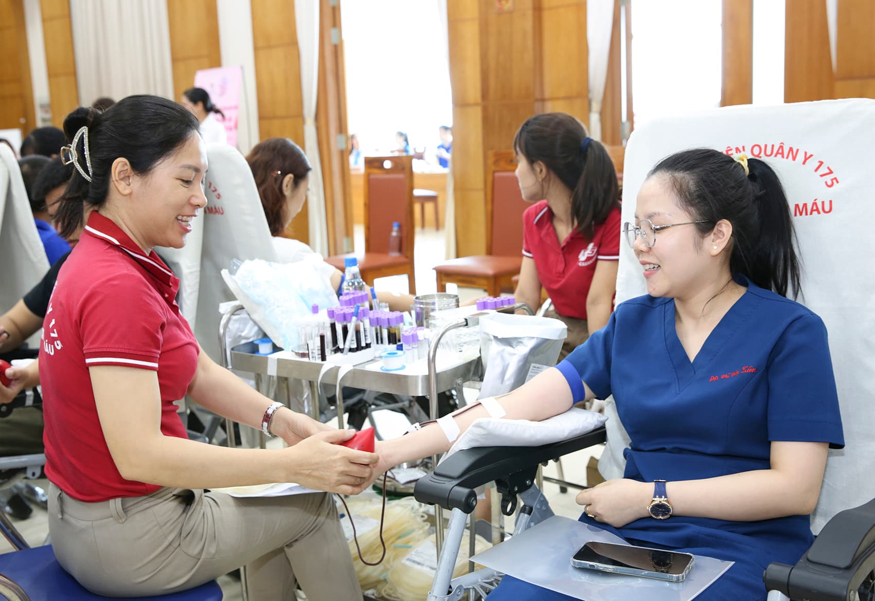 Mỗi giọt máu cho đi một cuộc đời ở lại