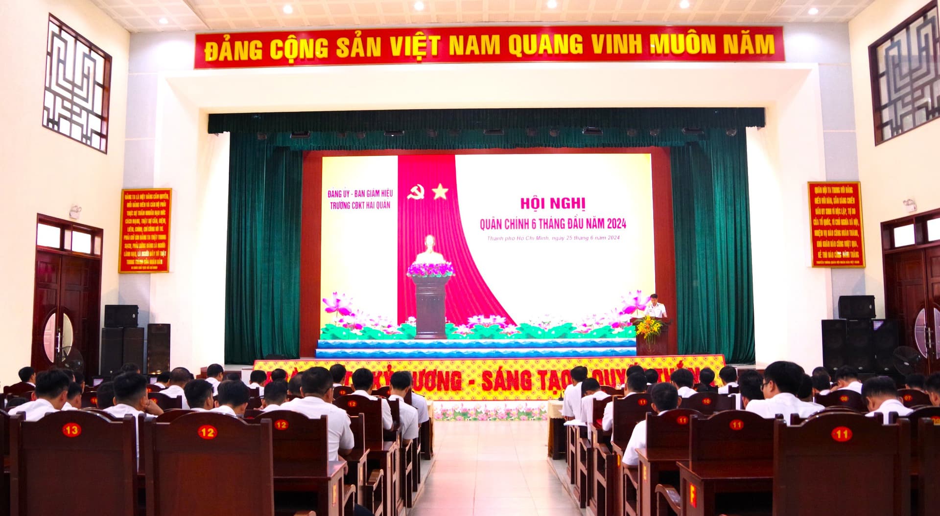 Trường Cao đẳng Kỹ thuật Hải quân: Hội nghị Quân chính 6 tháng đầu năm 2024