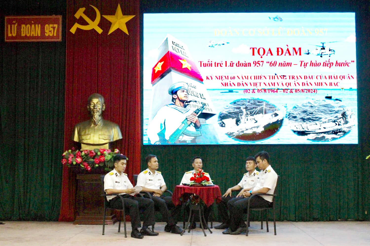Lữ đoàn 957: Tọa đàm Thanh niên “60 năm - Tự hào tiếp bước”