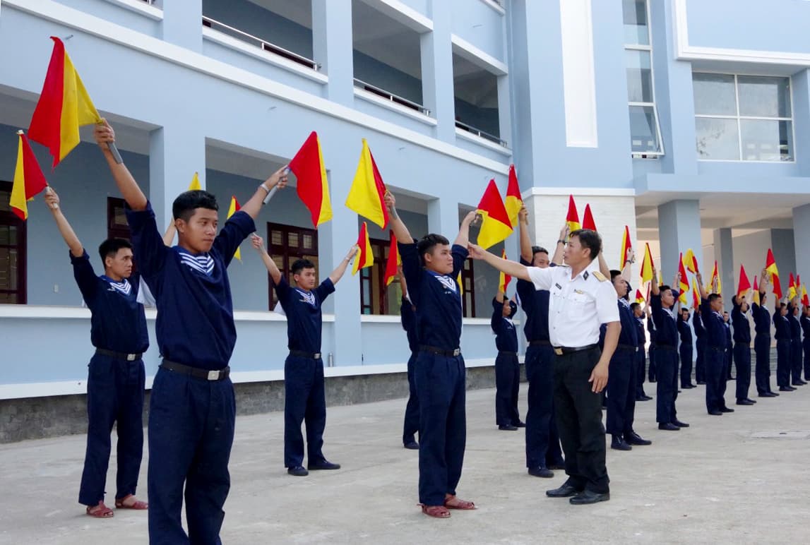 Đổi mới công tác huấn luyện, đào tạo đáp ứng yêu cầu, nhiệm vụ