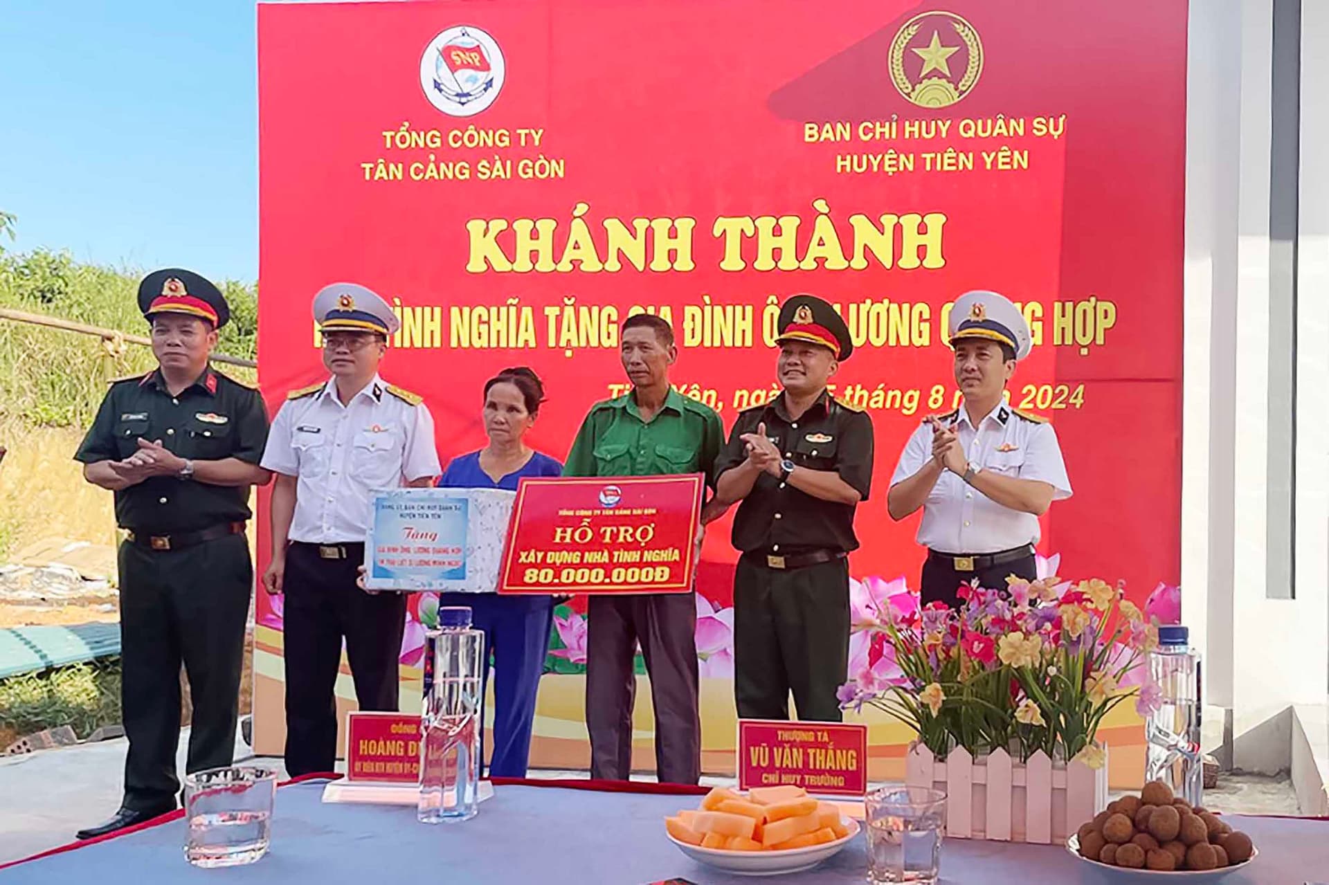 Tân cảng Sài Gòn bàn giao nhà tình nghĩa tặng gia đình chính sách